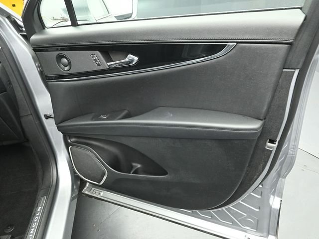 2022 LINCOLN NAUTILUS - Image 28