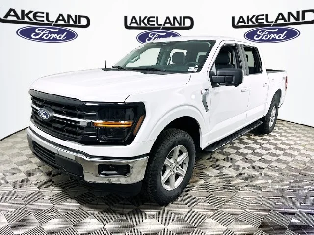 New 2026 White Ford XLT image 7