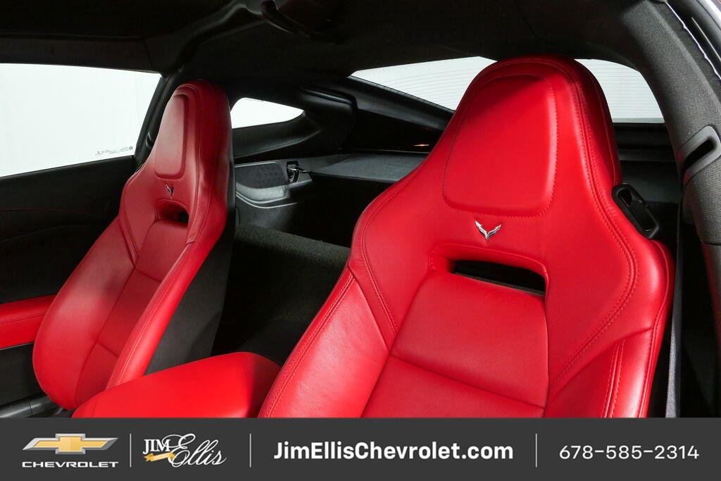 Used 2018 ARCTIC WHITE Chevrolet Grand Sport 2LT image 5