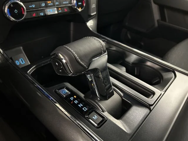 Used 2023 Blue Ford XLT image 18
