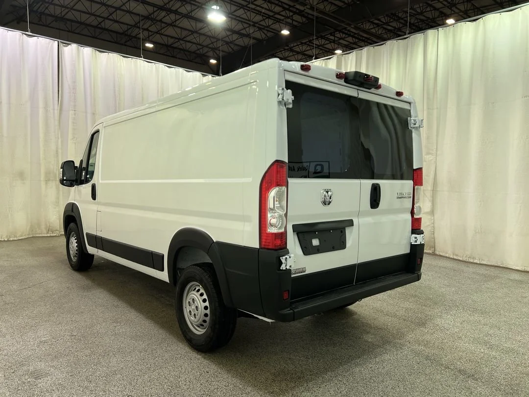 New 2026 Bright White Clear-Coat Exterior Paint RAM Tradesman 1500 Low Roof 136 WB w/Pass Seat image 9
