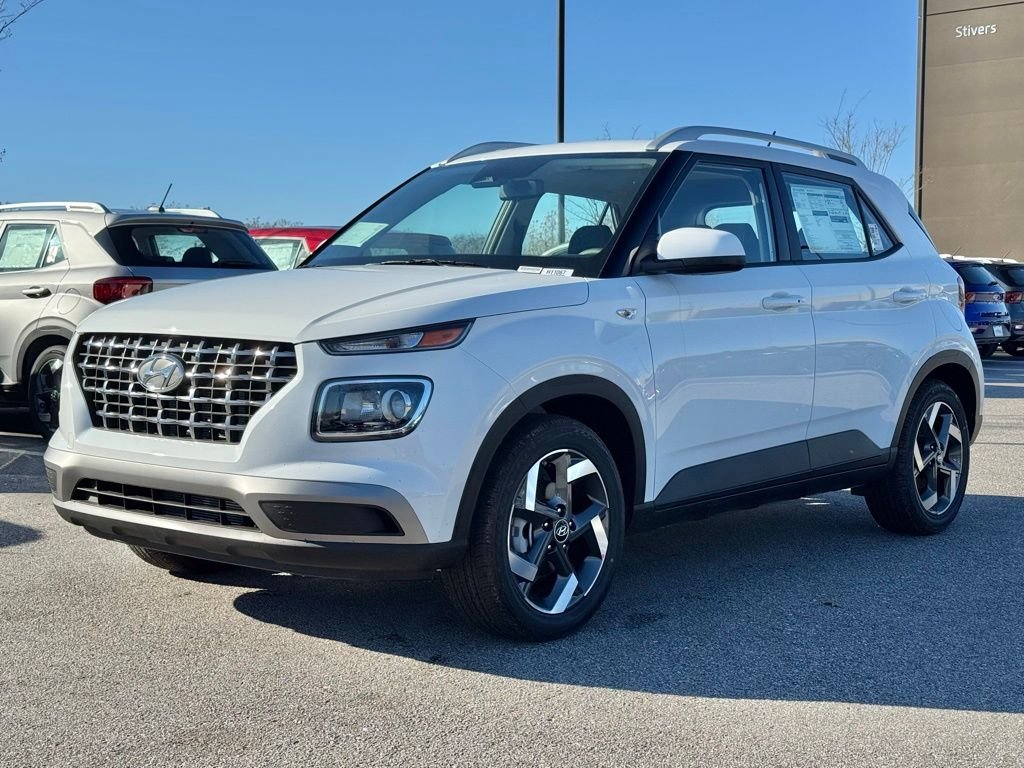 Used 2026 White Hyundai SEL image 8