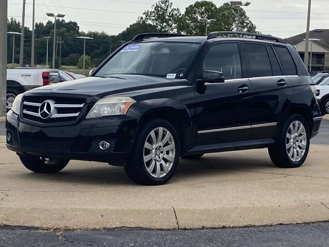 Used 2011 Black Mercedes-Benz GLK 350 image 6