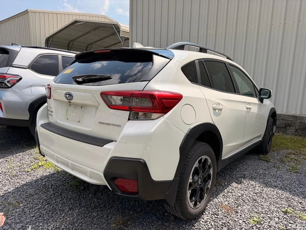 Used 2021 White Subaru Premium image 9