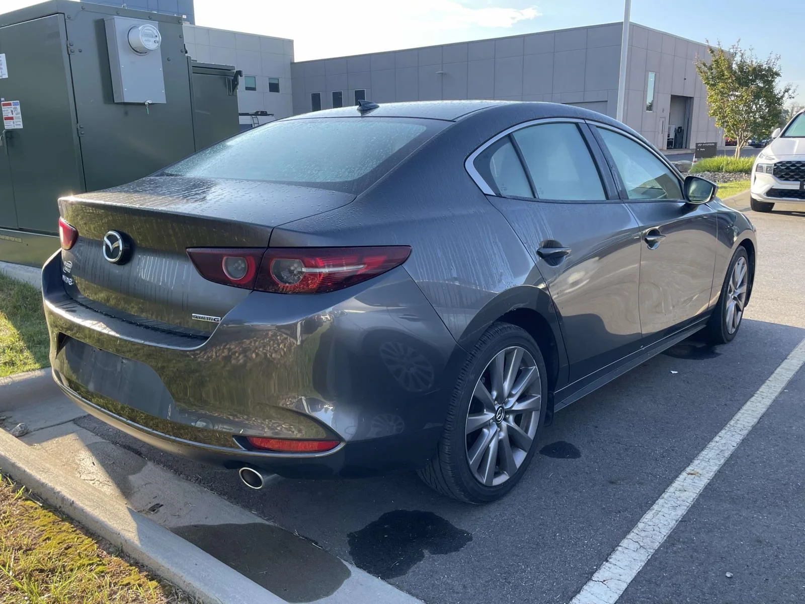 Used 2019 Machine Gray Metallic Mazda w/Premium Pkg image 4