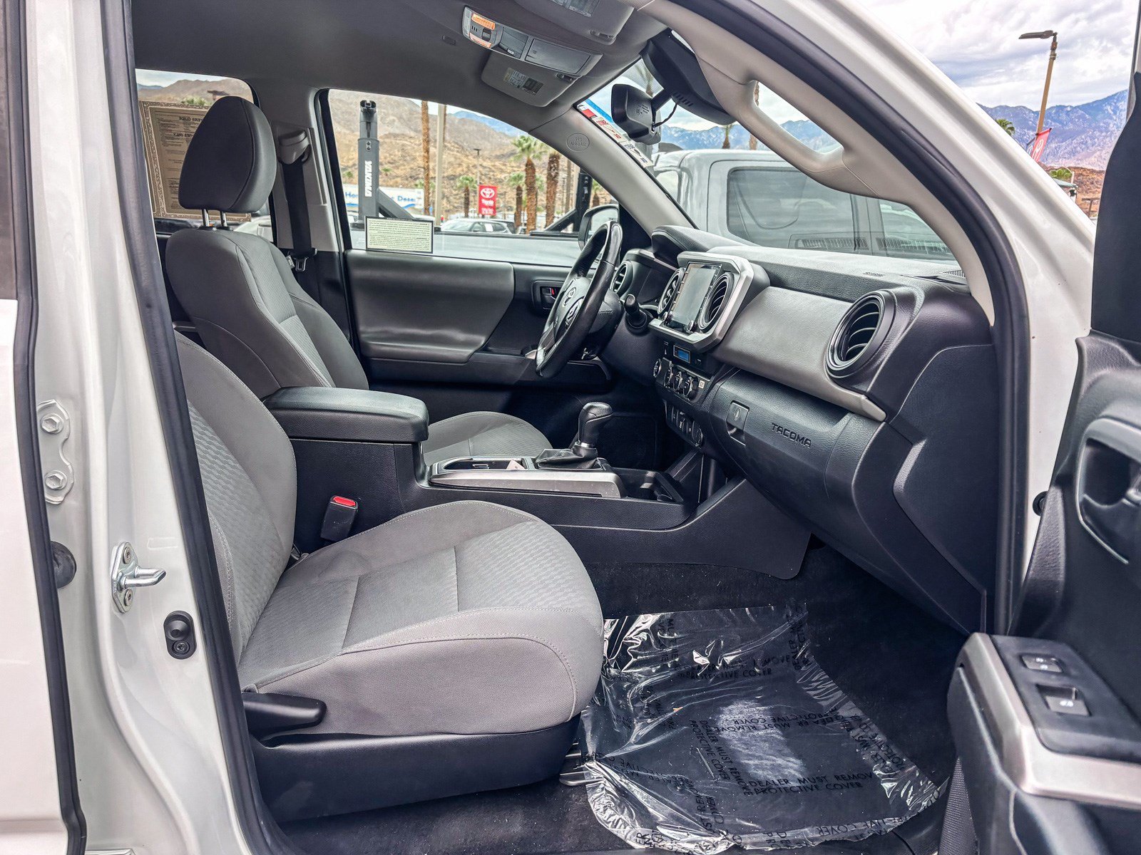Used 2023 Ice Cap Toyota SR5 image 18