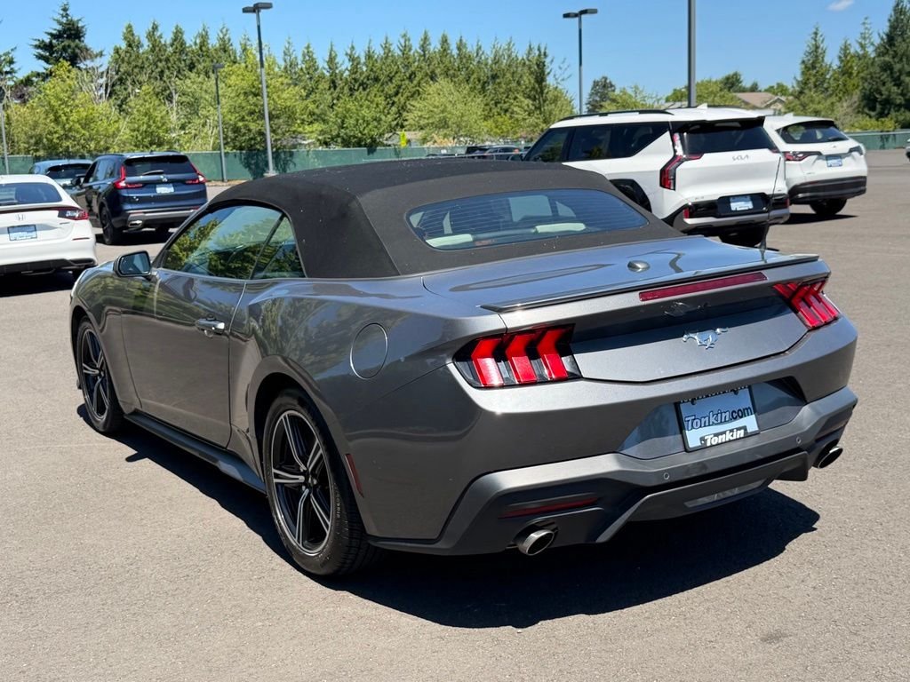 Used 2024 Carbonized Gray Metallic Ford EcoBoost Premium image 5