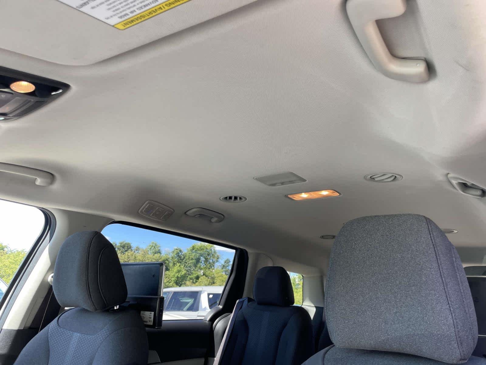 Certified Used 2022 Silky Silver Kia LX image 6