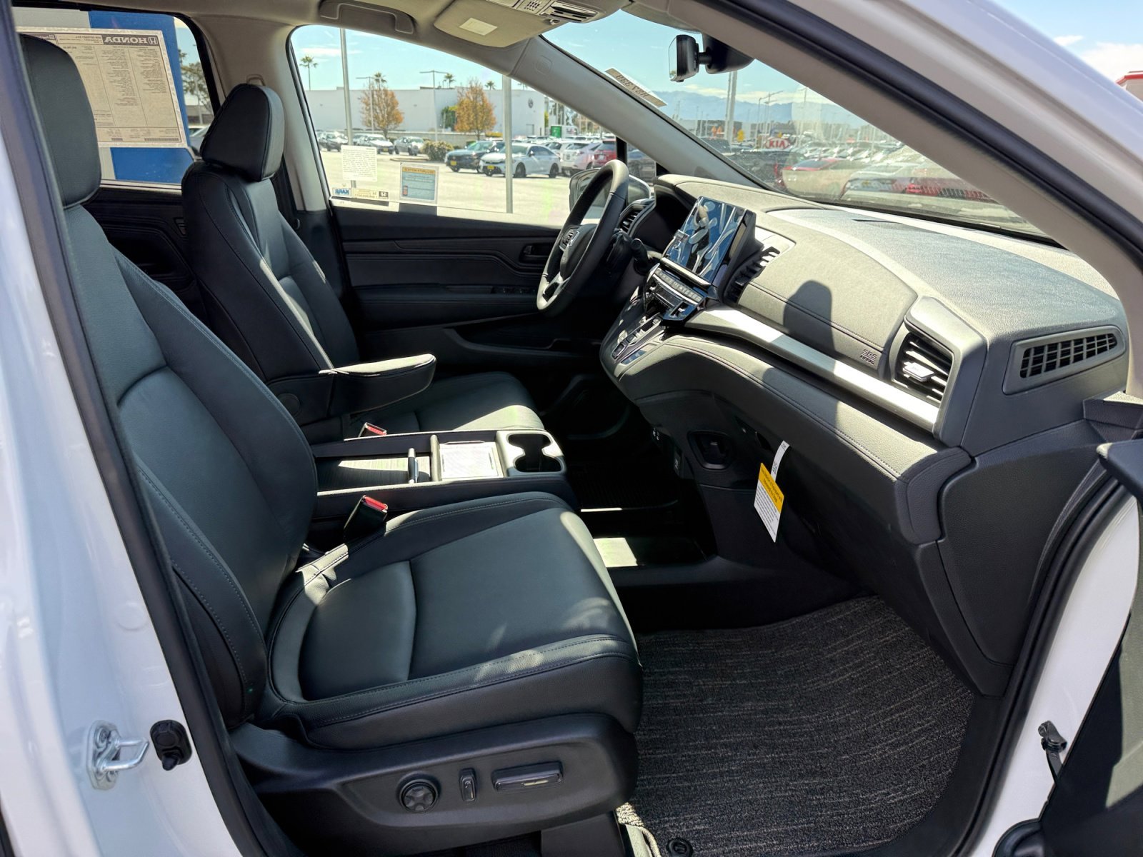 2026 Honda Odyssey EX-L - Photo 20