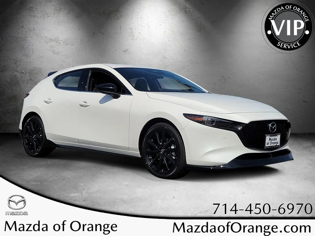 2026 Mazda CX-3 Premium Plus 2.5 AT 5-Door SKYACTIV AWD's photo