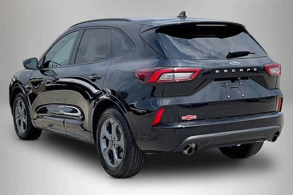 Used 2024 Black Ford ST-Line image 4