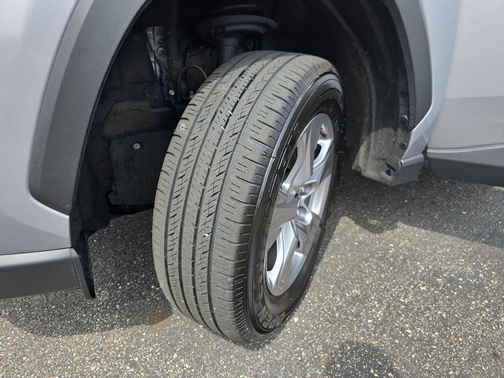 Certified Used 2025 Silver Toyota XLE image 34