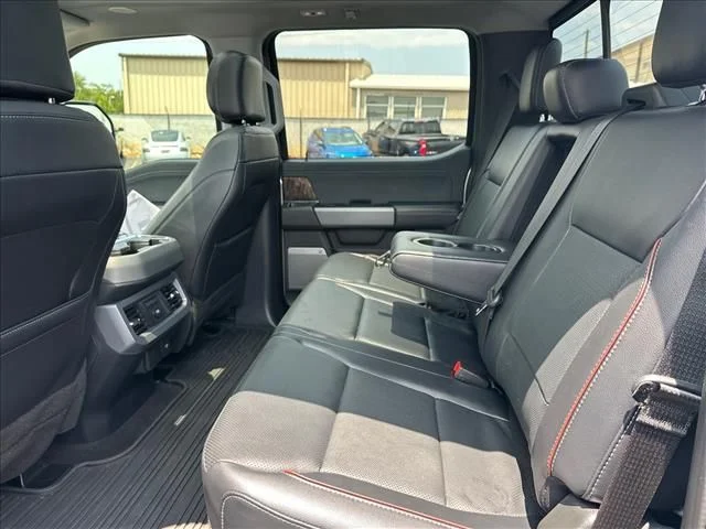 Used 2024 Silver Ford Lariat image 20