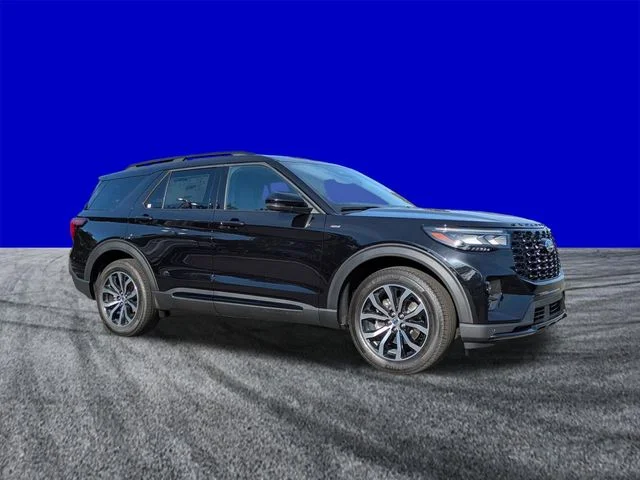 New 2026 Agate Black Metallic Ford ST-Line image 2