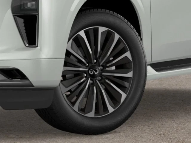 New 2026 RADIANT WHITE INFINITI Luxe 2WD image 6