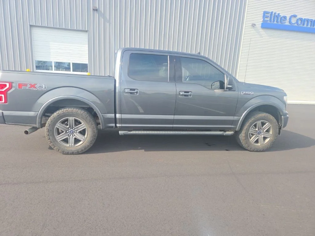 Used 2020 Gray Ford XLT image 17
