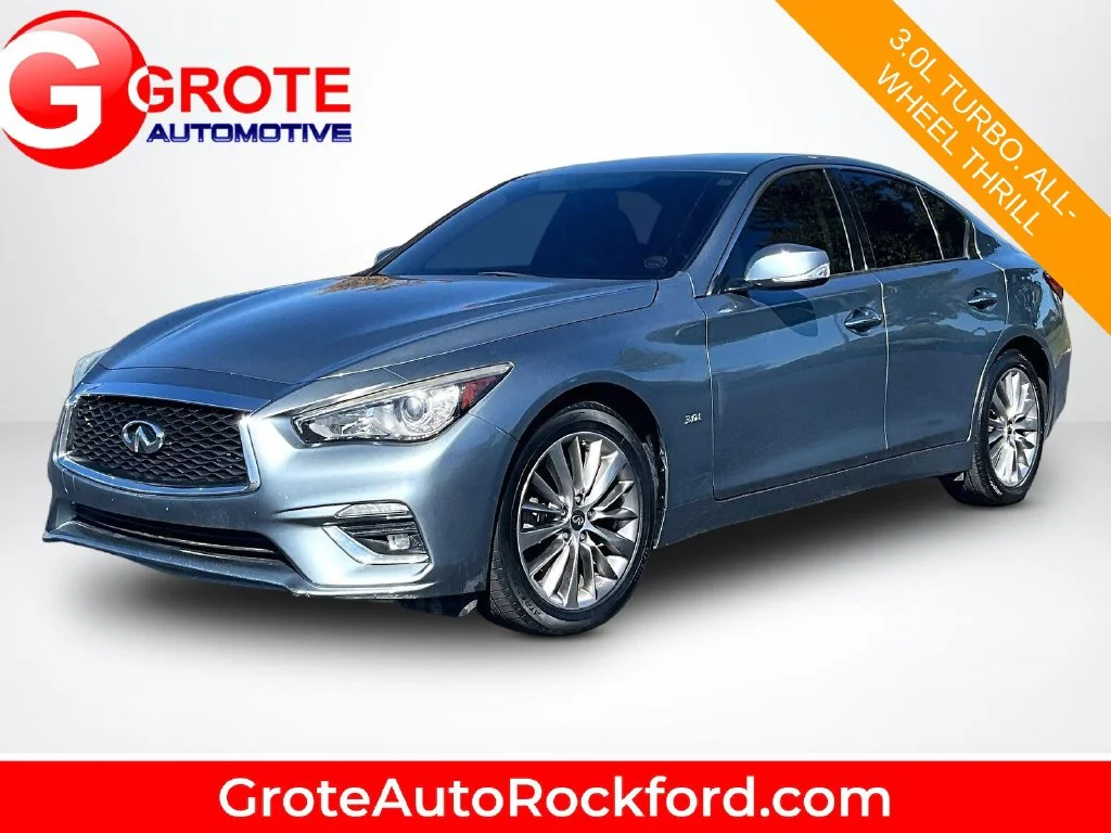 Used 2018 Blue INFINITI 3.0t LUXE image 1