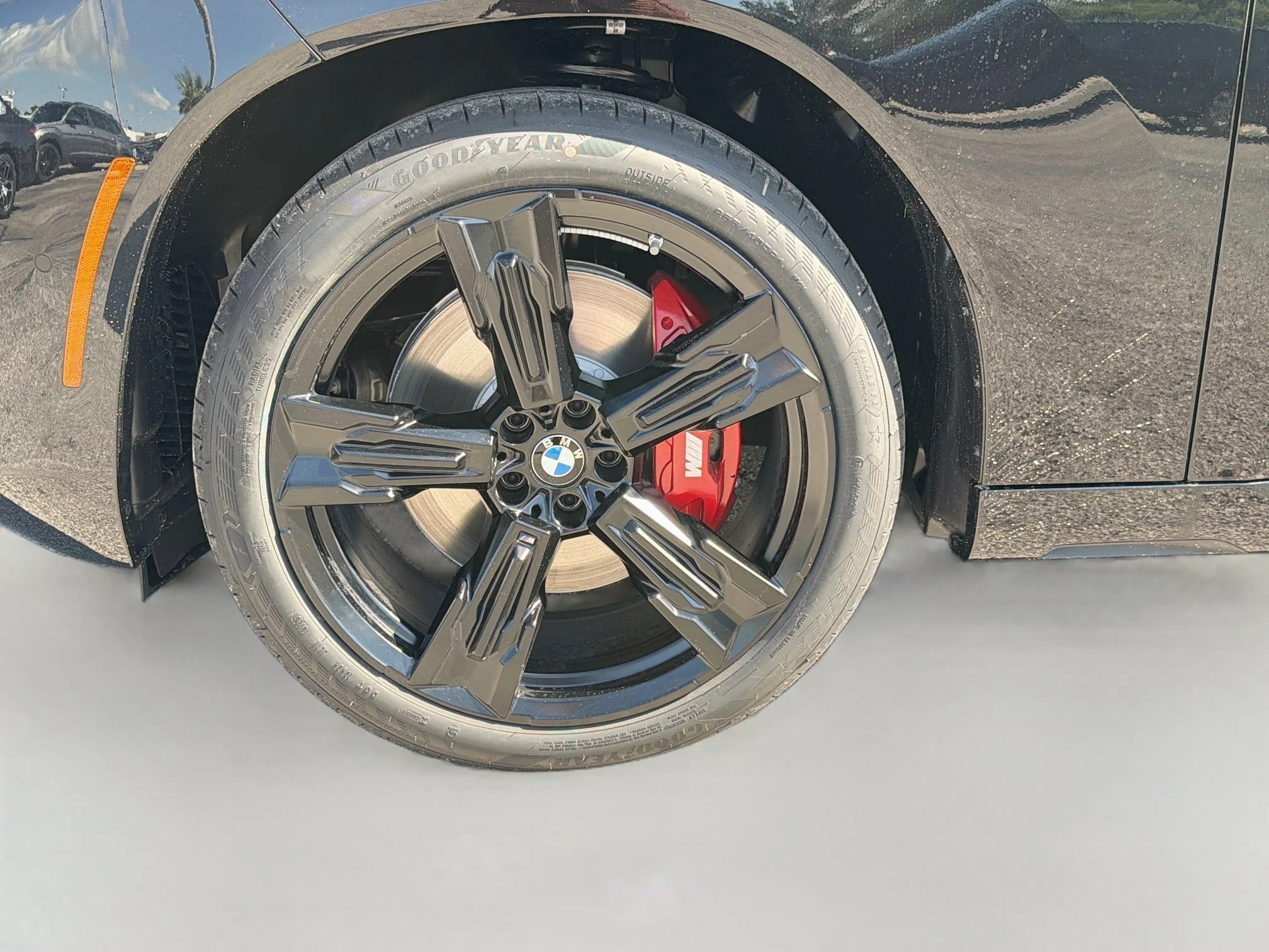 New 2026 Black Sapphire Metallic BMW M50 xDrive image 42