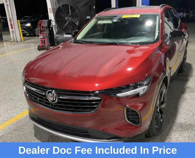 Used 2021 Red Buick Essence image 1