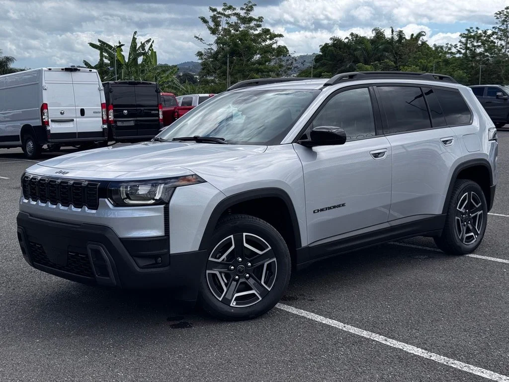 2026 Jeep Cherokee Laredo HEV 4X4's photo