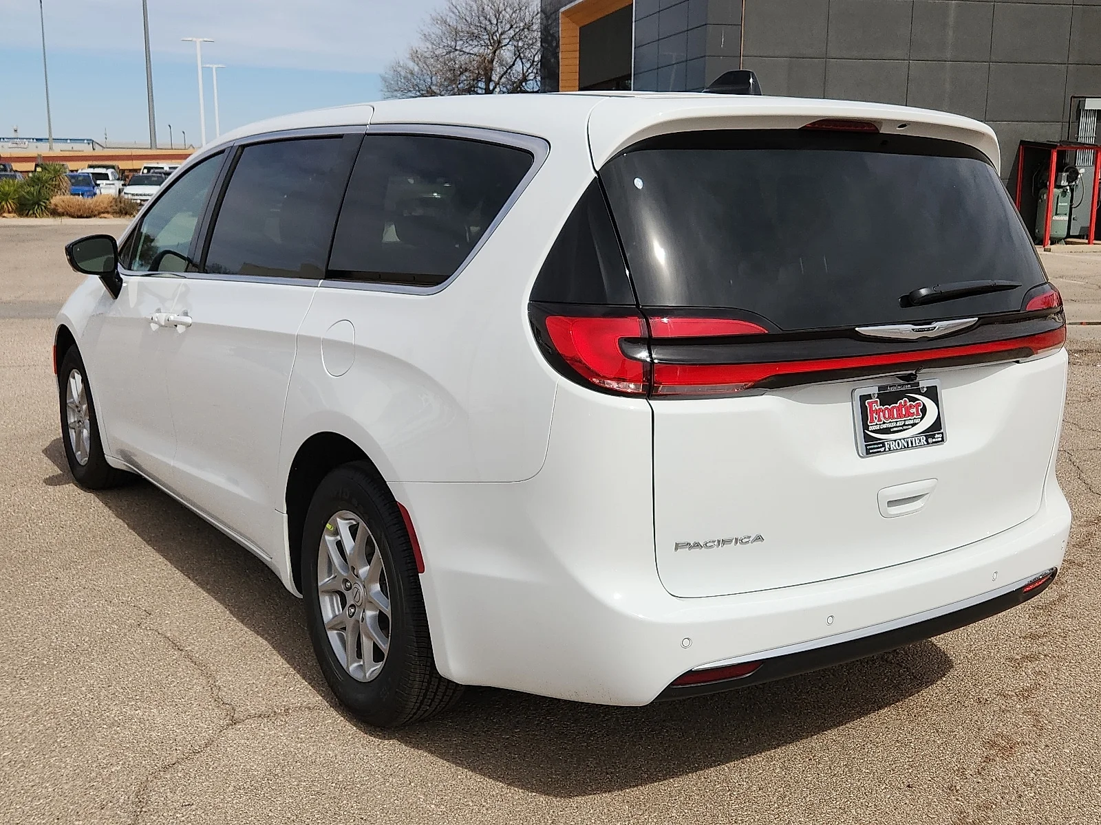 New 2026 Bright White Clear-Coat  Paint Chrysler SELECT image 3