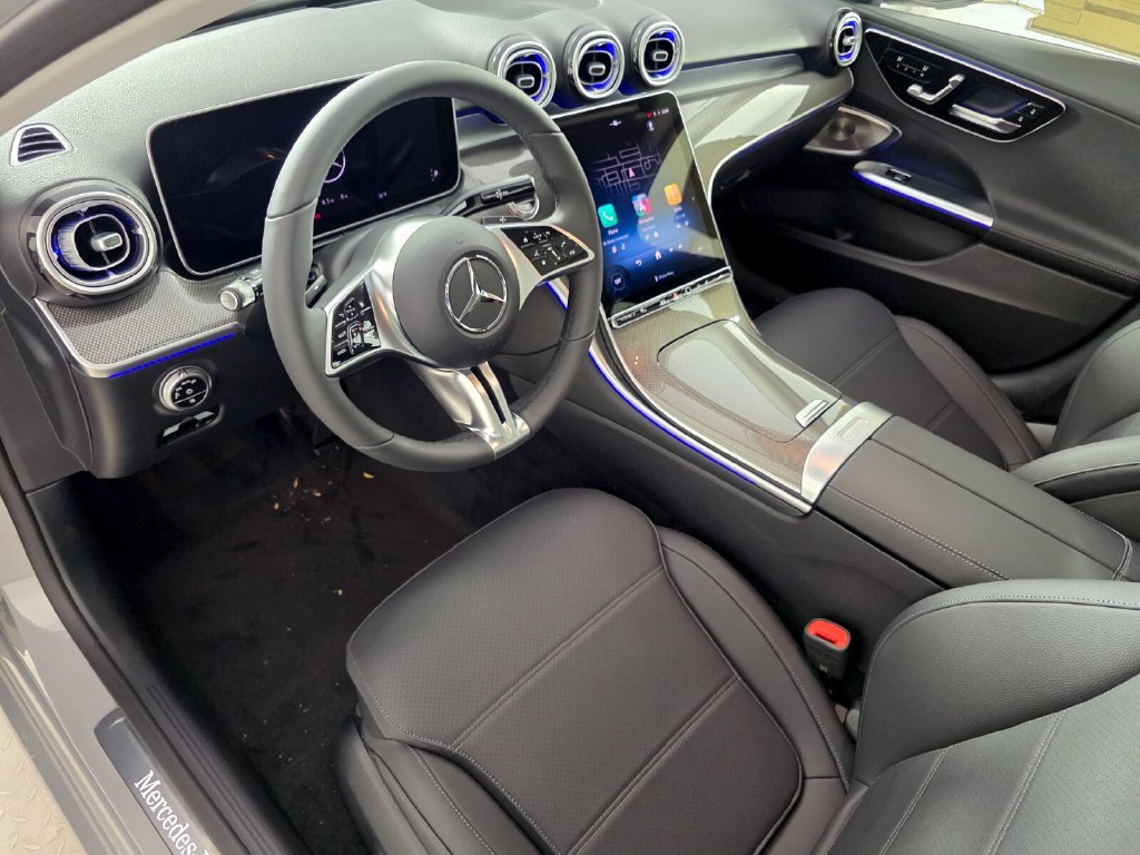 New 2026 MANUFAKTUR Alpine Grey Mercedes-Benz C 300 image 24