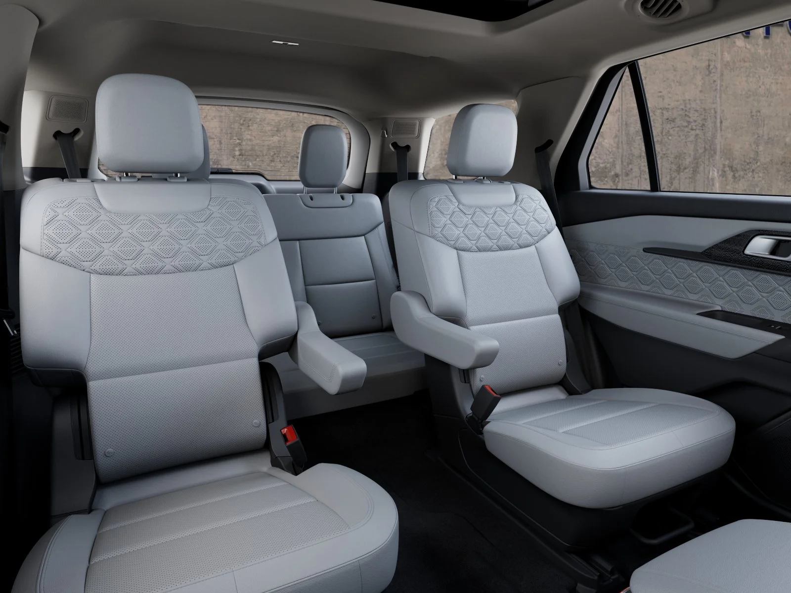 New 2027 Star White Metallic Tri-Coat Ford Platinum™ image 11