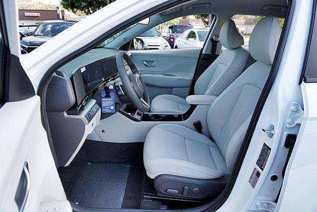 New 2026 White Hyundai SEL Premium FWD image 17