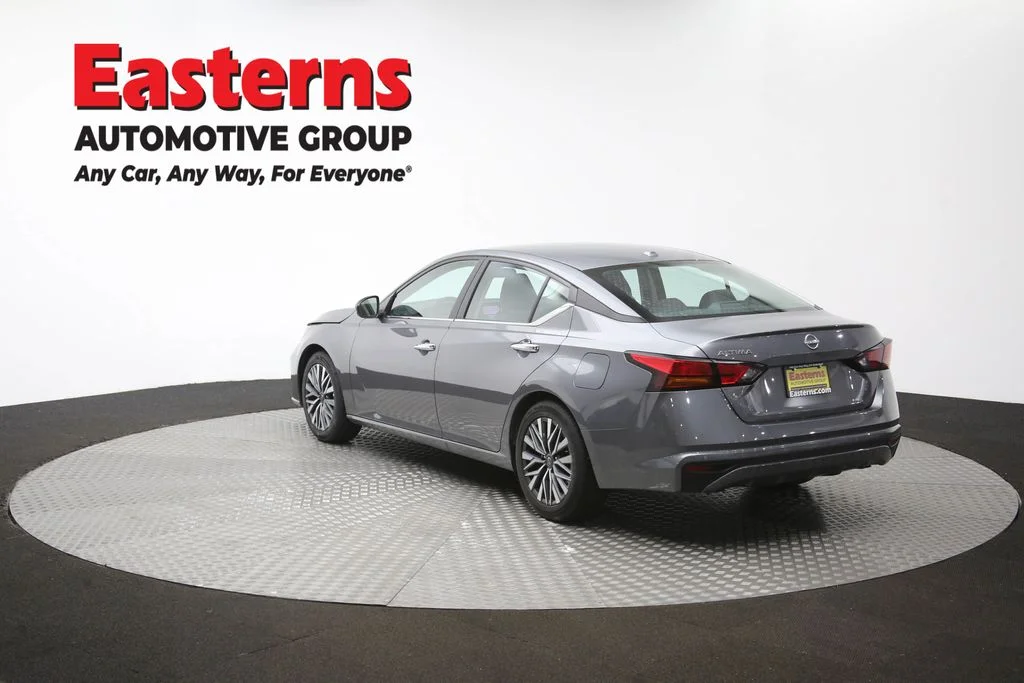 Used 2025 Gray Nissan 2.5 SV image 64