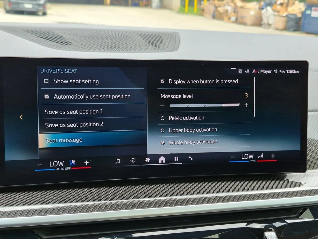 Used 2024 Black BMW M60i image 25