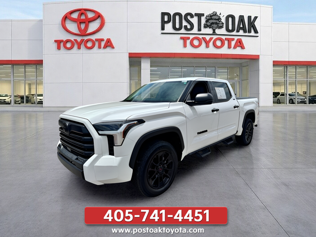 Used 2023 White Toyota SR5 image 4