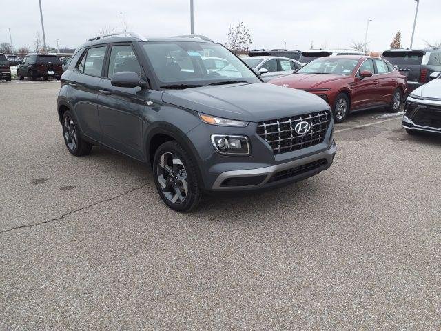 New 2026 Gray Hyundai SEL image 4