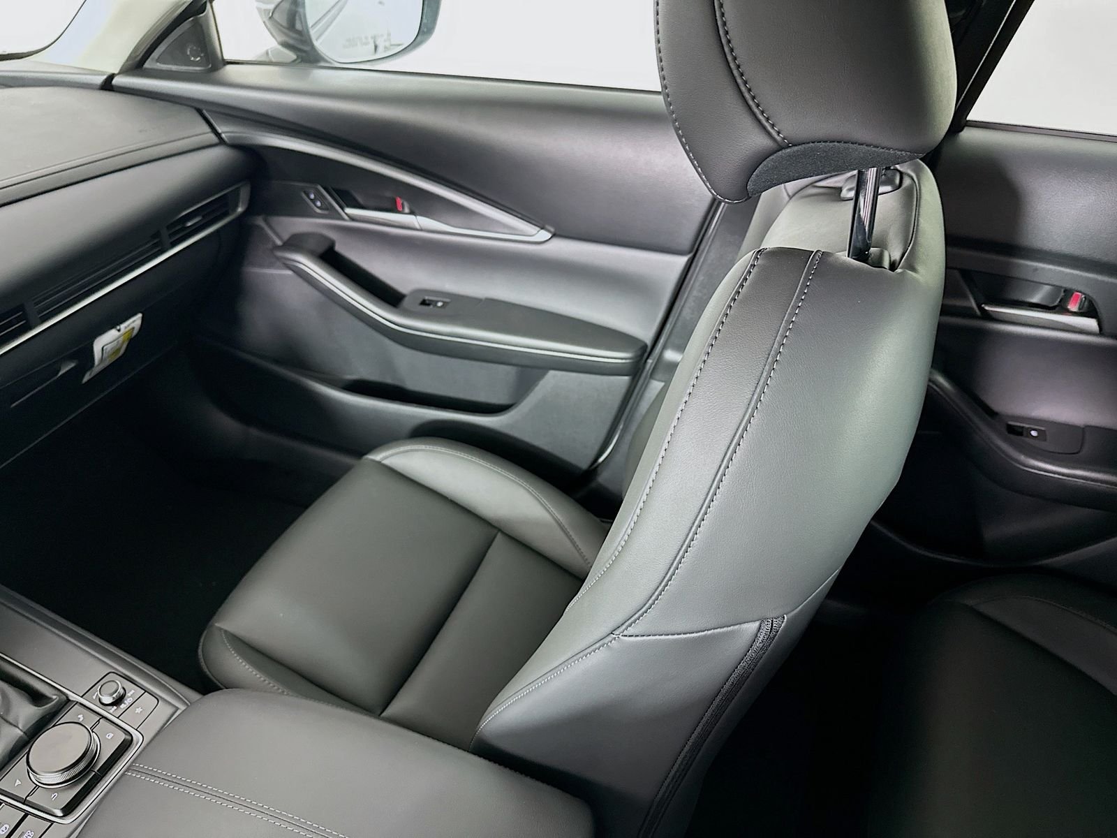 New 2026 Aero Gray Metallic Mazda 2.5 S Select Sport AWD image 23
