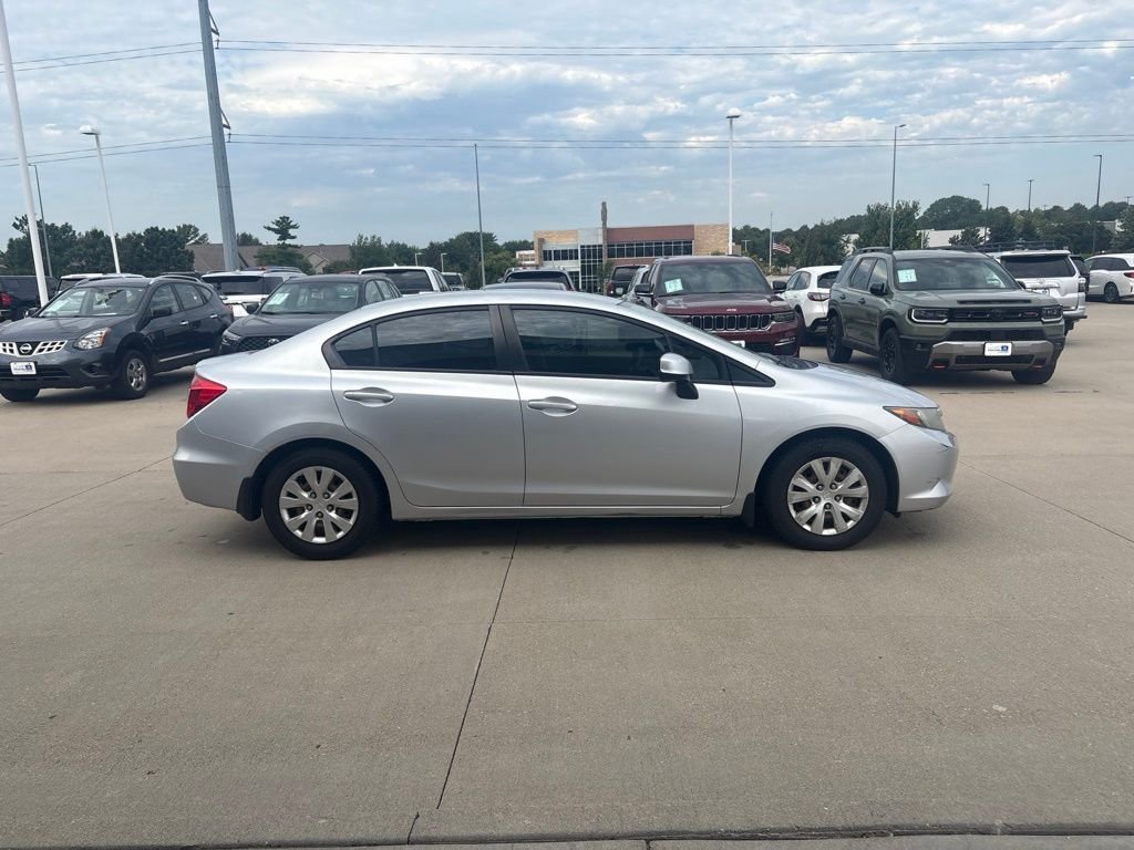 Used 2012 Silver Honda LX image 4