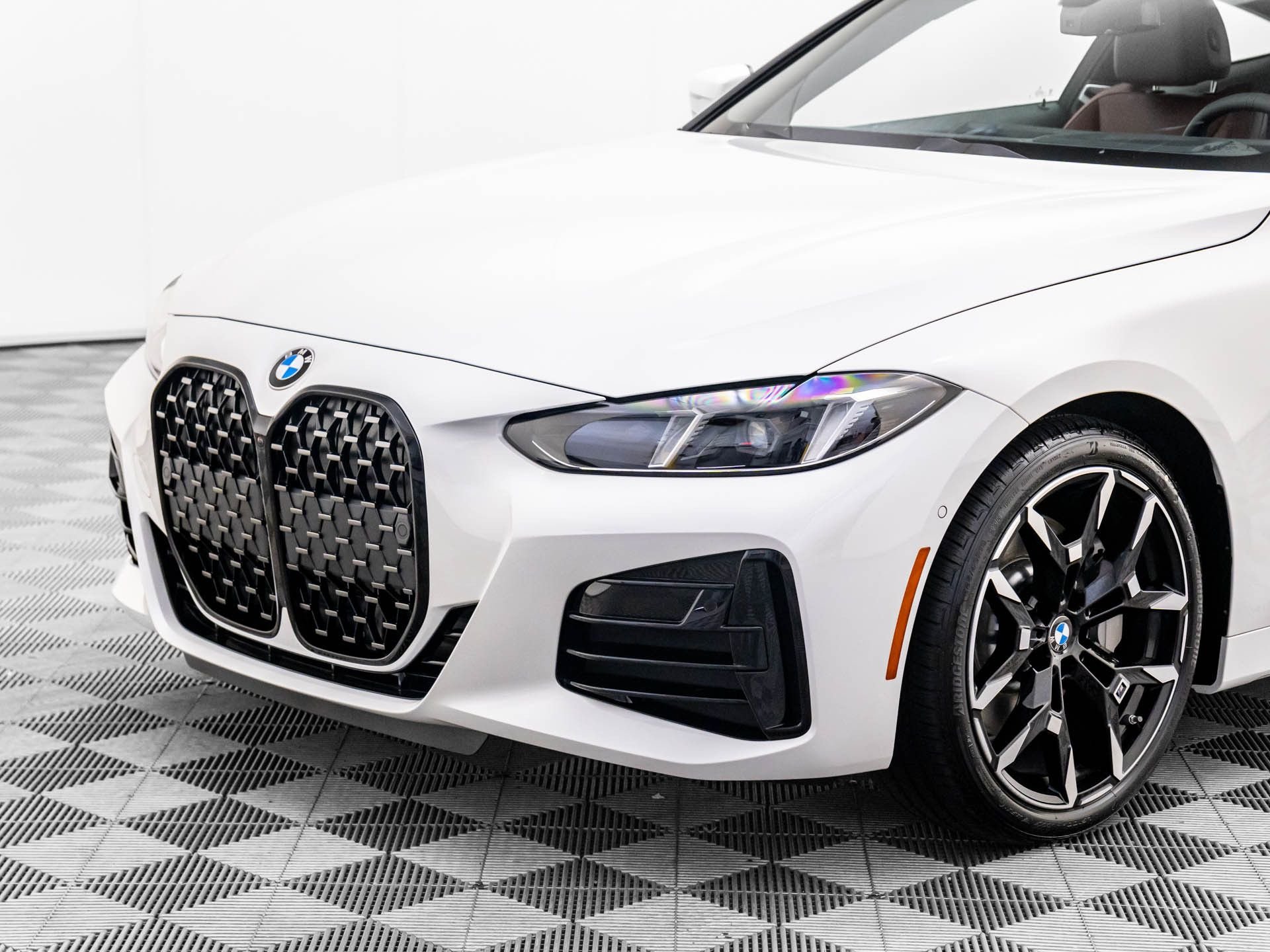 2026 BMW 4 Series 430i - Photo 35
