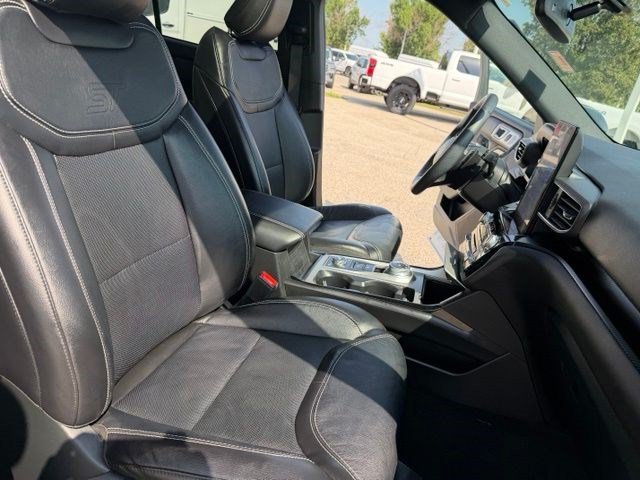 Used 2023 White Metallic Ford ST image 37