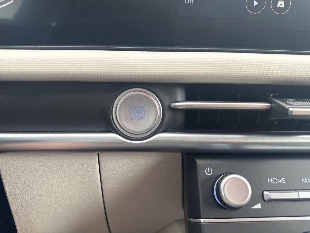 New 2026 Black Hyundai SE AWD image 14