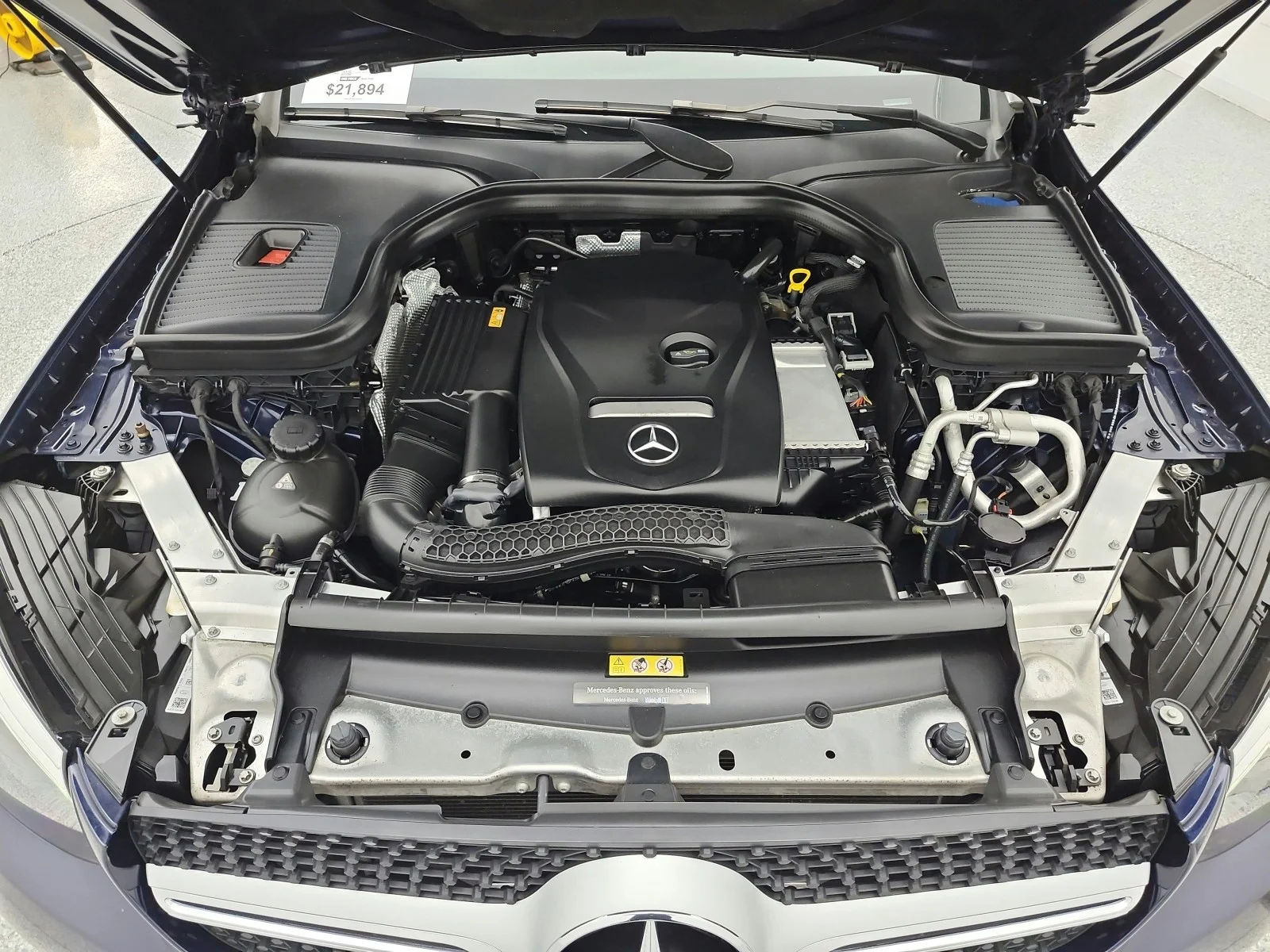 Used 2017 Lunar Blue Metallic Mercedes-Benz GLC 300 4MATIC® Coupe image 16