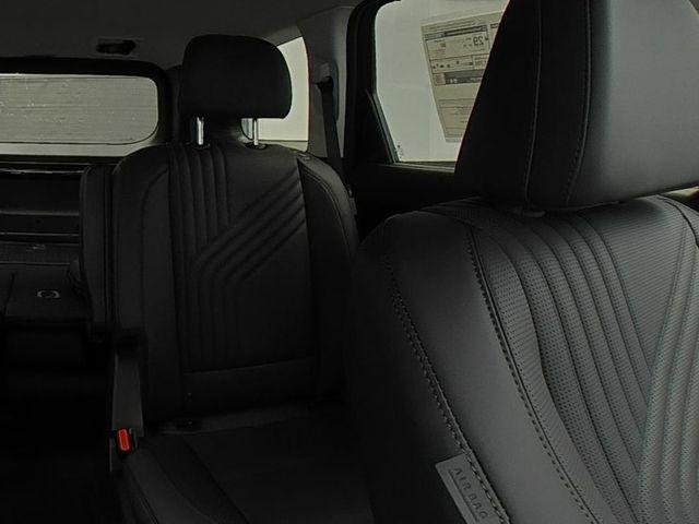 New 2026 Gray Hyundai SEL Premium 7P image 39