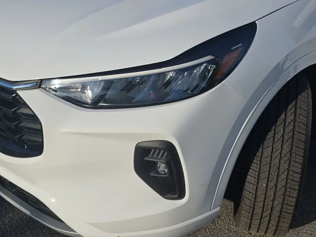 Used 2023 White Ford ST-Line Select image 33