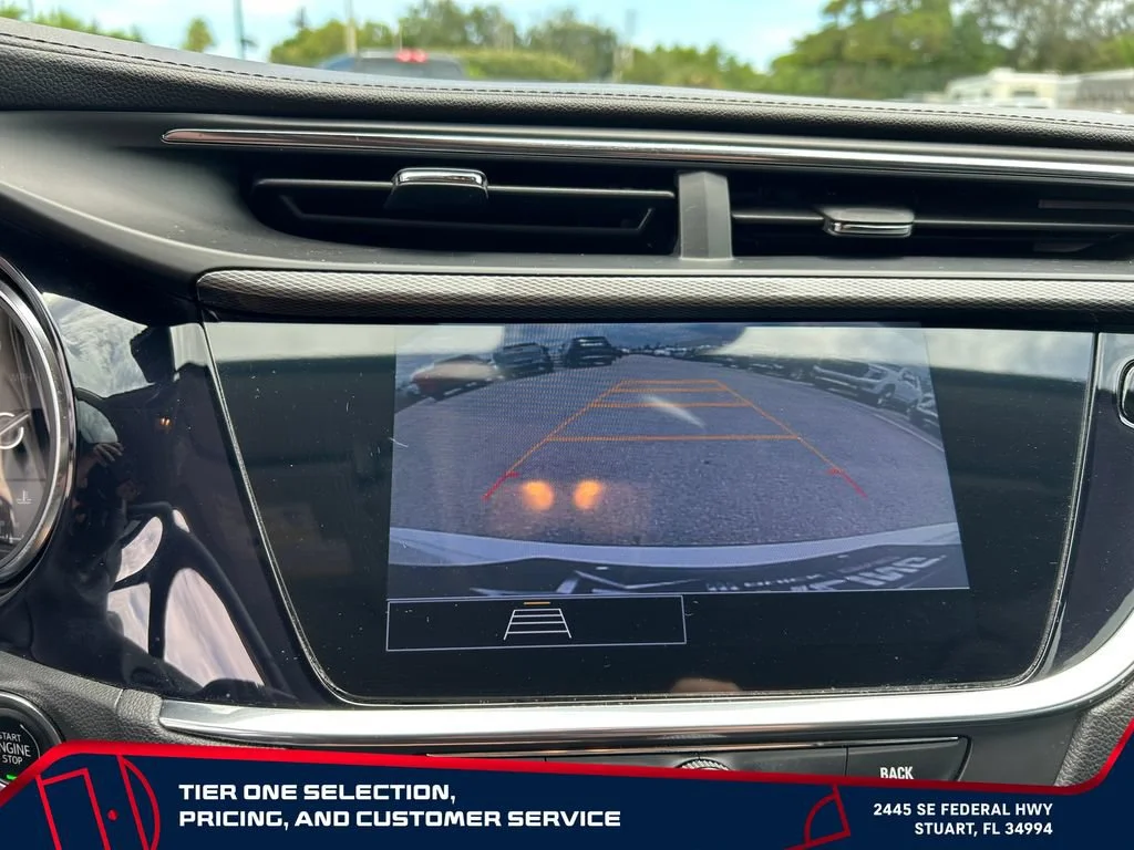 Used 2023 White Frost Tricoat Buick Select image 23