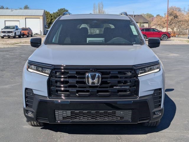 New 2026 Sonic Gray Pearl Honda Black Edition image 9