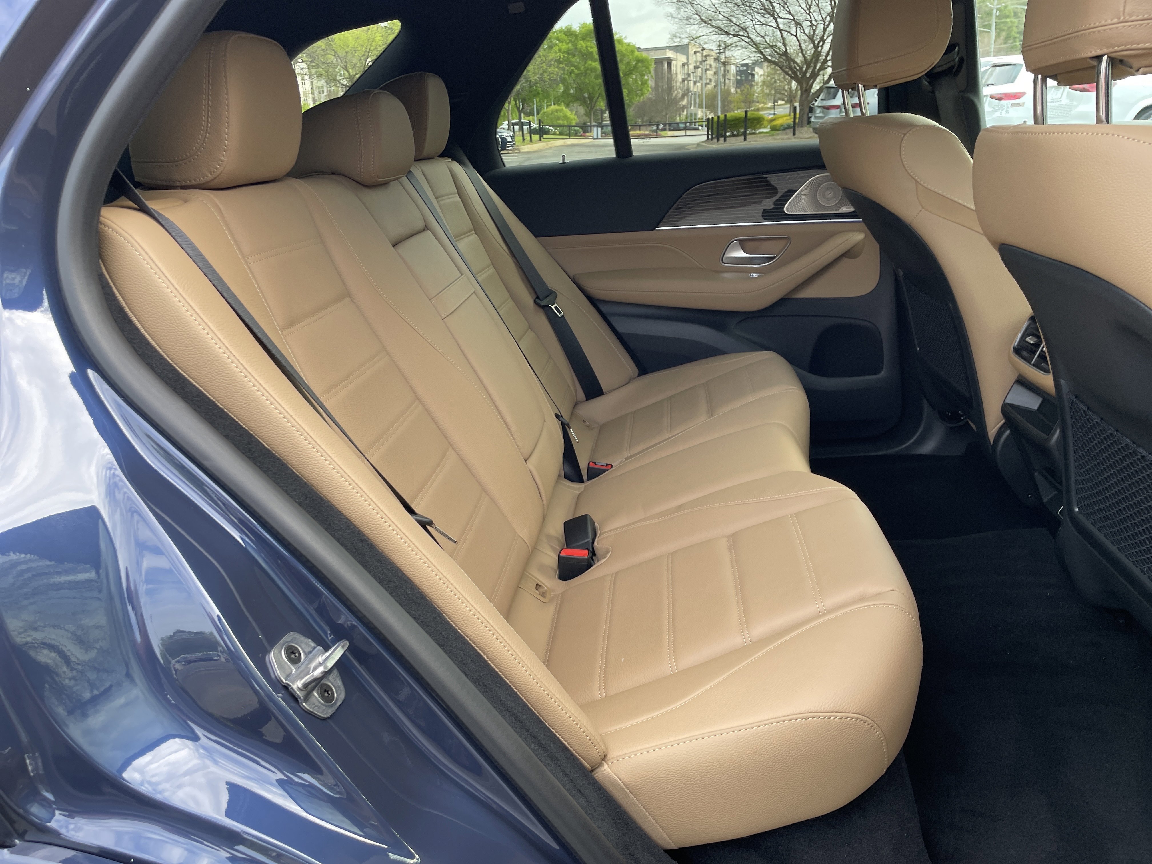 New 2026 Twilight Blue Metallic Mercedes-Benz GLE 450 4MATIC® SUV image 40