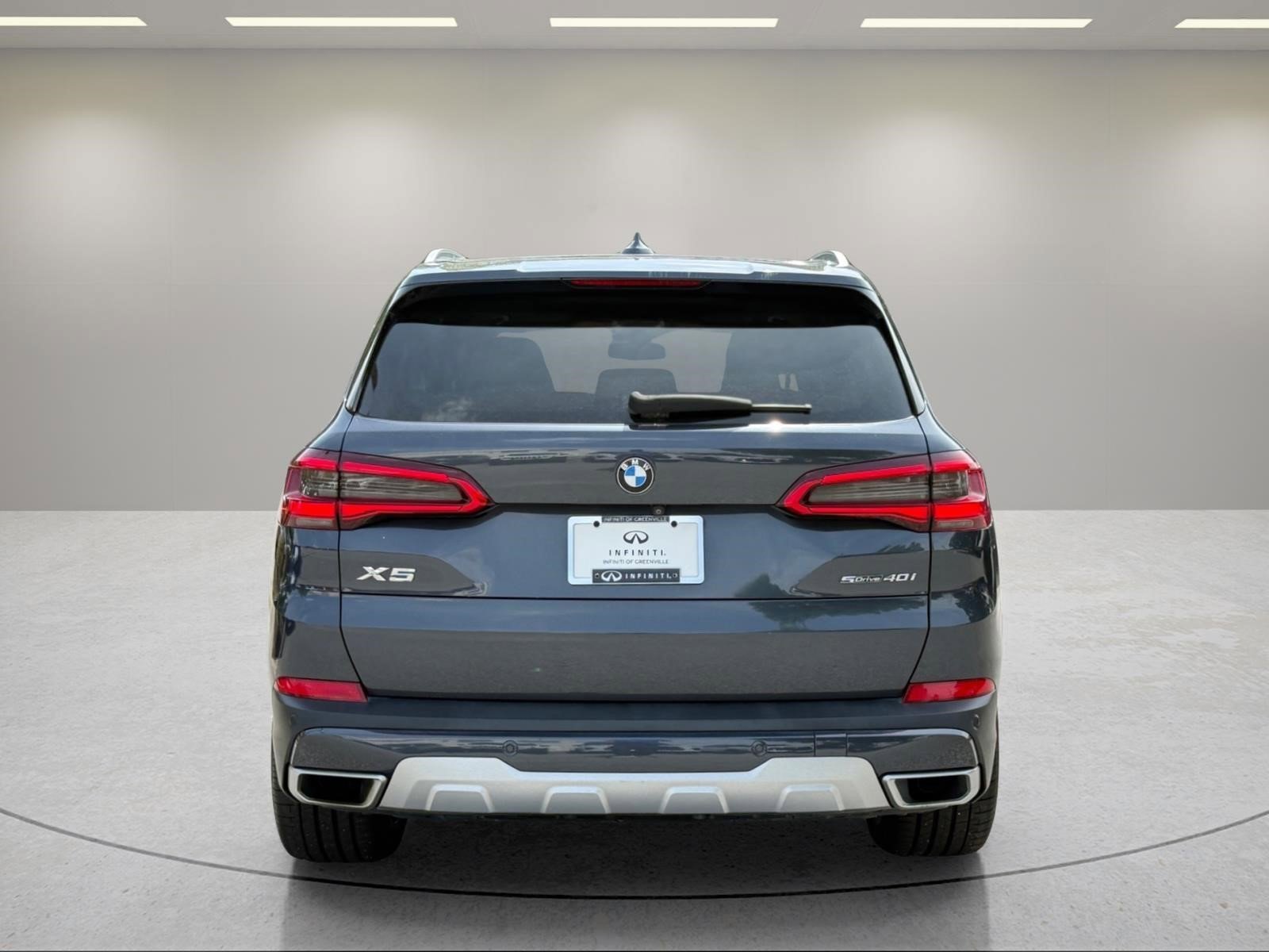 Used 2020 Arctic Gray Metallic BMW sDrive40i image 6