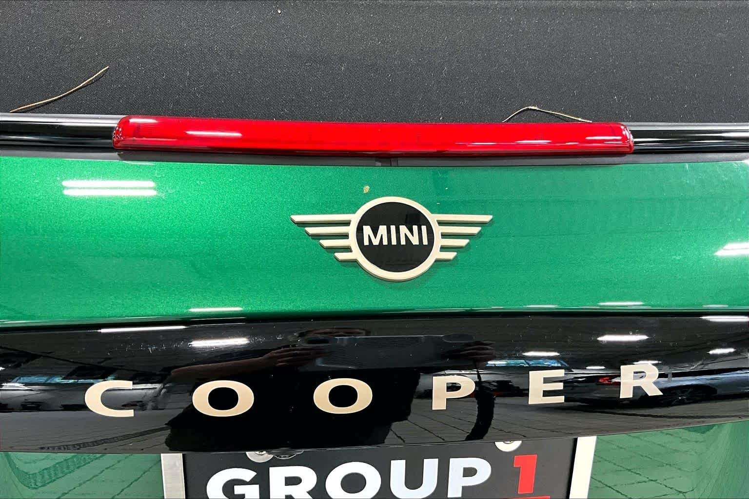 Used 2025 British Racing Green IV Metallic MINI Cooper image 31