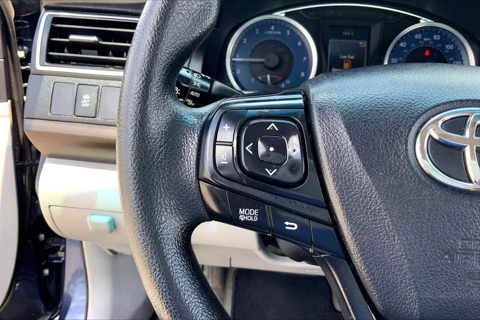 Used 2016 Parisian Night Pearl Toyota LE image 23