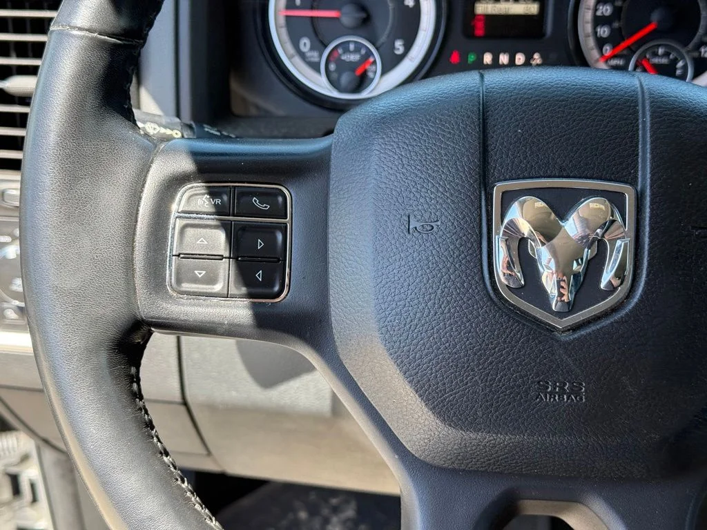 Used 2018 Silver Ram Big Horn image 16
