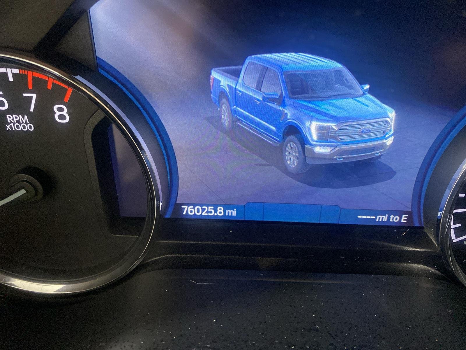Used 2021 Oxford White Ford XLT image 23