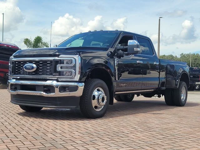 New 2026 Black Metallic Ford King Ranch image 33