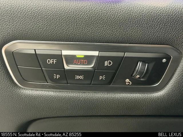 Used 2023 White BMW xDrive40i image 20